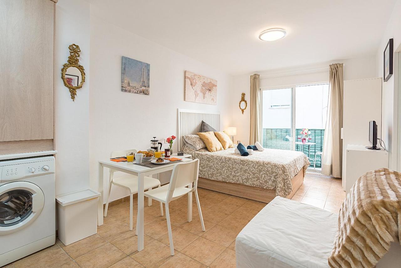 Studios Nerja Center E Екстериор снимка