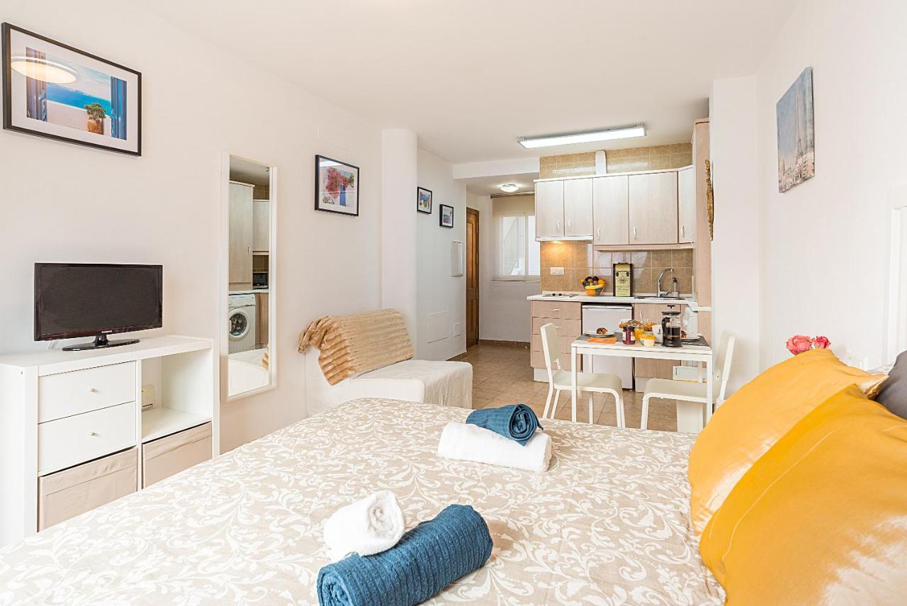 Studios Nerja Center E Екстериор снимка