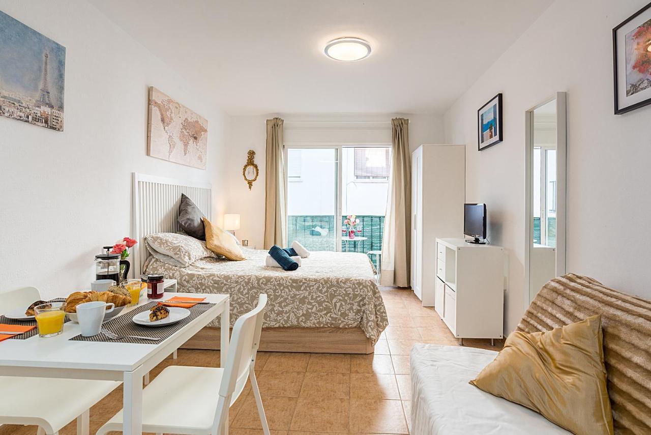 Studios Nerja Center E Екстериор снимка
